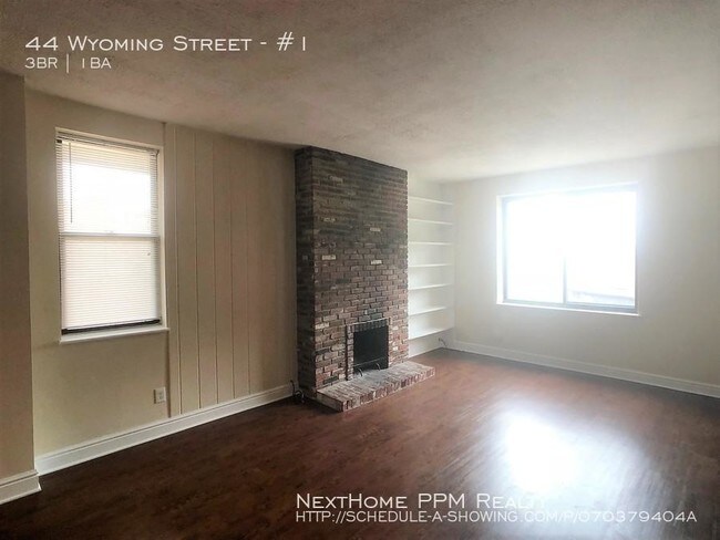 Building Photo - 3 bedroom in Pittsburgh PA 15211