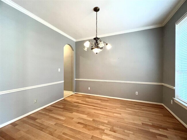 Building Photo - 23734 Indian Hills Way
