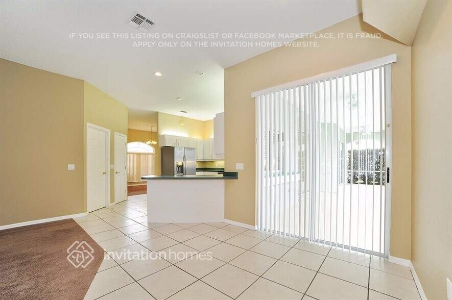 Building Photo - 8288 Short Way