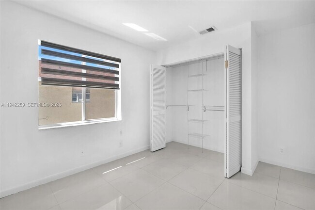 Building Photo - 300 SW 100th Ave