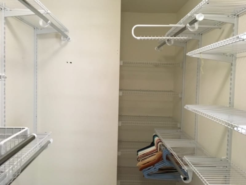 Building Photo - 8701 Rochelle Dr