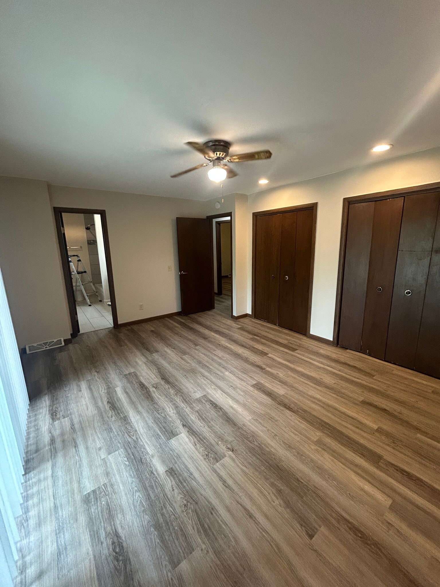 Building Photo - 3001 Churchill Dr