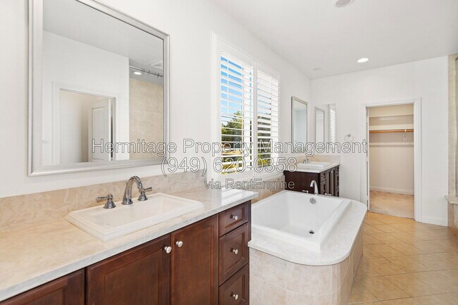 Building Photo - 116 Fieldwood
