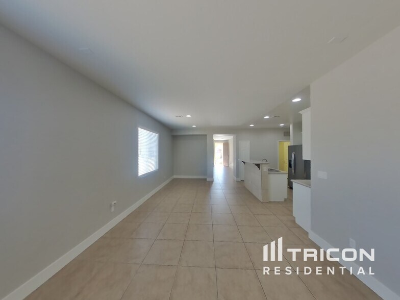 Building Photo - 4134 Blue Manor Ln