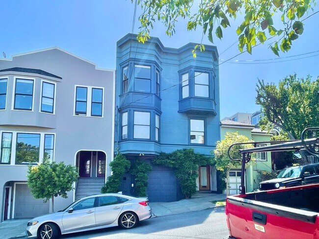 Building Photo - Castro/ Eureka Valley Full Floor Remodeled Victorian Condo in a Garden Setting - PROGRESSIVE