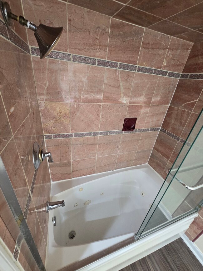 Building Photo - 9003 Haverstock Dr