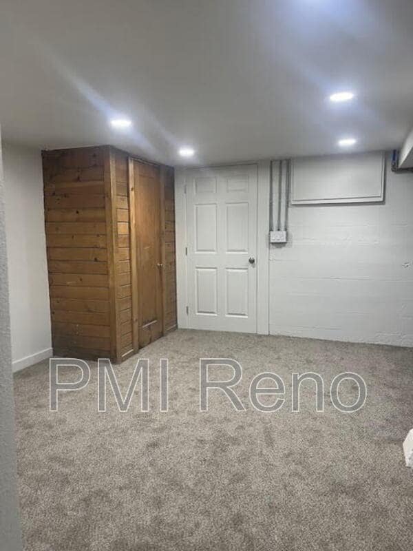 Building Photo - 614 Kuenzli St