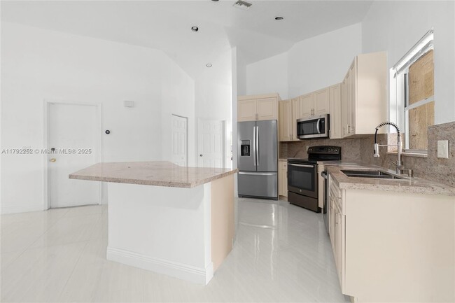 Building Photo - 1400 SW 54th Ave