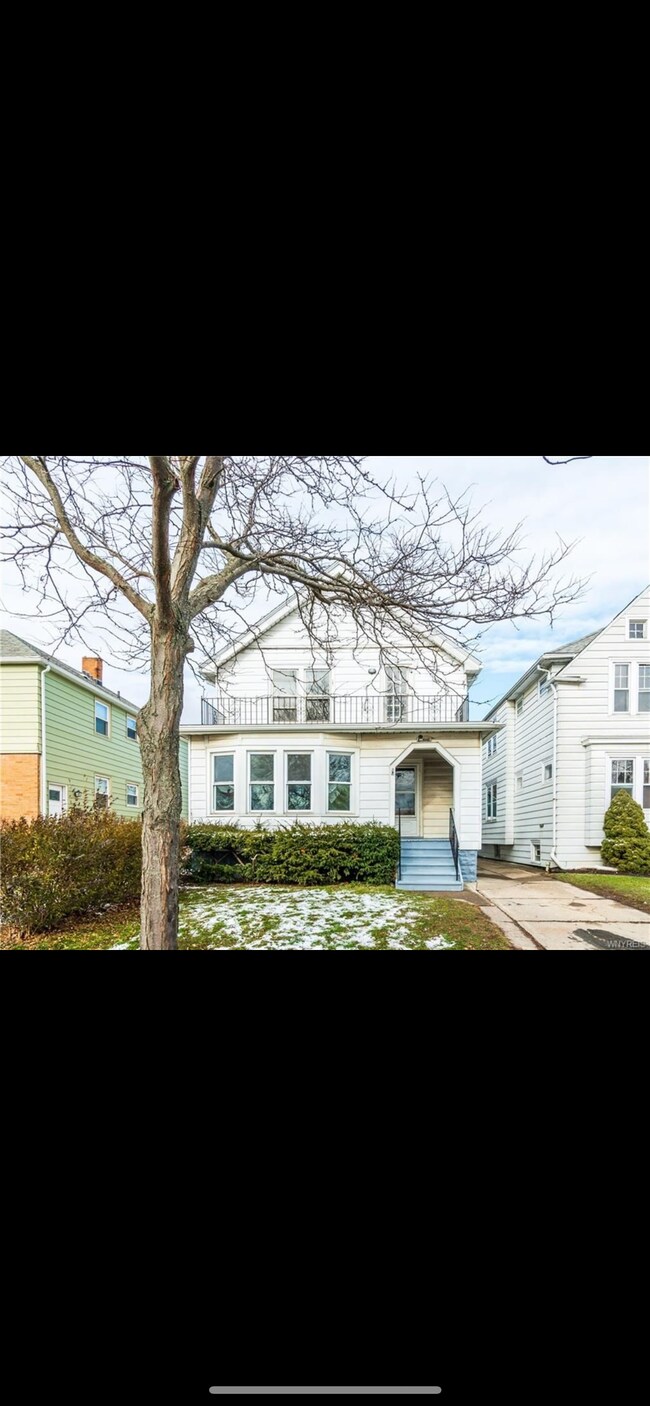 Building Photo - 316 Nassau Ave