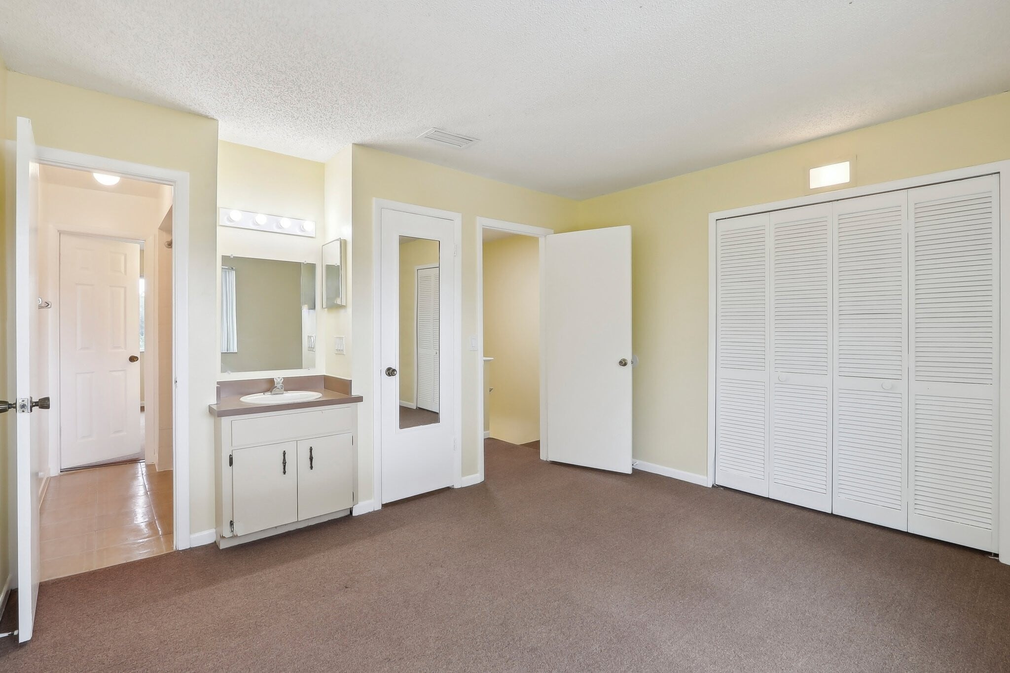 Building Photo - 12006 Pepperdine Pl