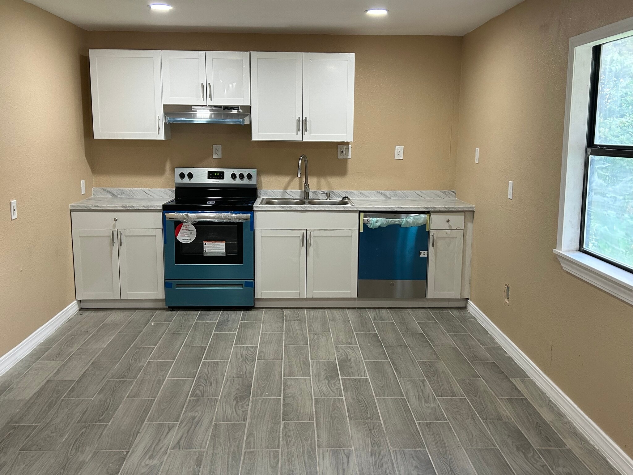 Building Photo - 118 Alabama St