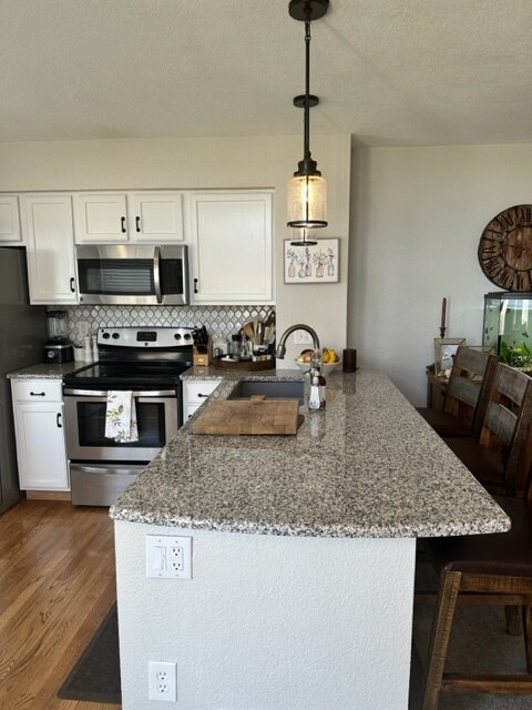 Building Photo - 5551 Cornerstone Dr