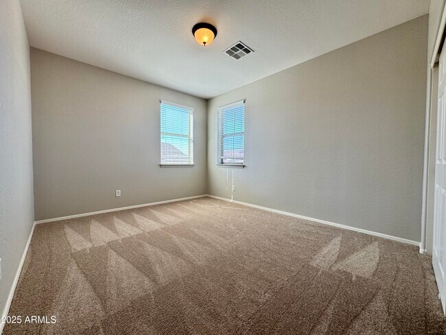 Building Photo - 4521 W Paseo Way