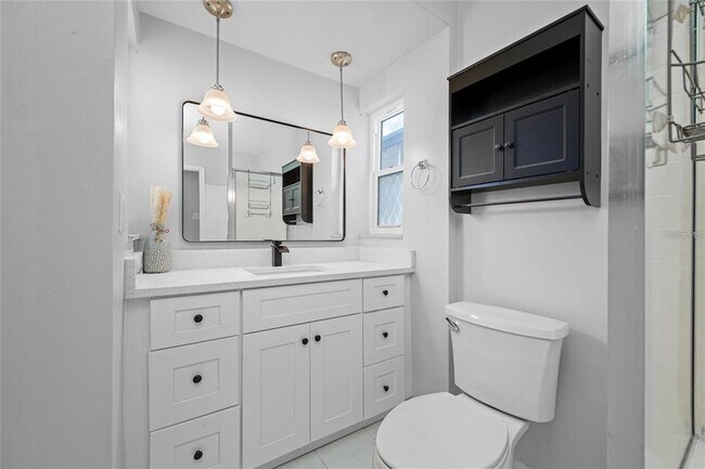 Building Photo - 1411 39th Ave N