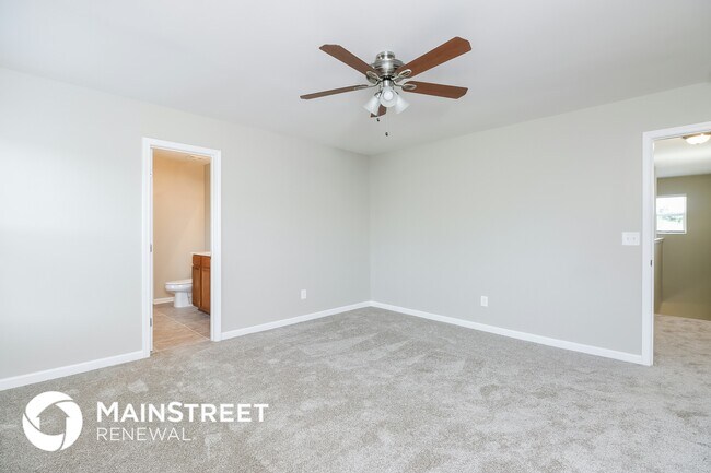 Building Photo - 301 Collington Dr