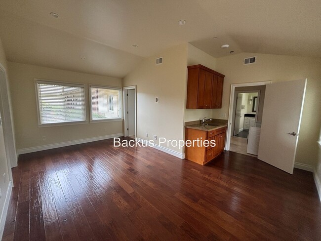 Building Photo - Stunning three bedroom home in picturesque...