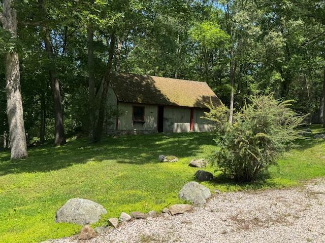 Building Photo - 118 Old Mill River Rd