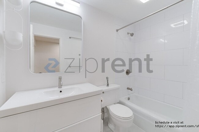 Building Photo - 911 N 73rd St