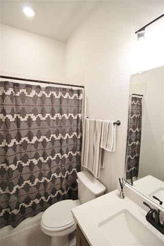 Building Photo - 217 Resting Pl Rd