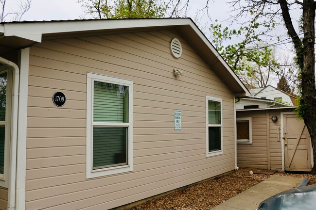 Building Photo - Historic Charm -Located Between CU Campus ...