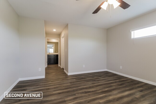 Building Photo - 3606 11th St SW