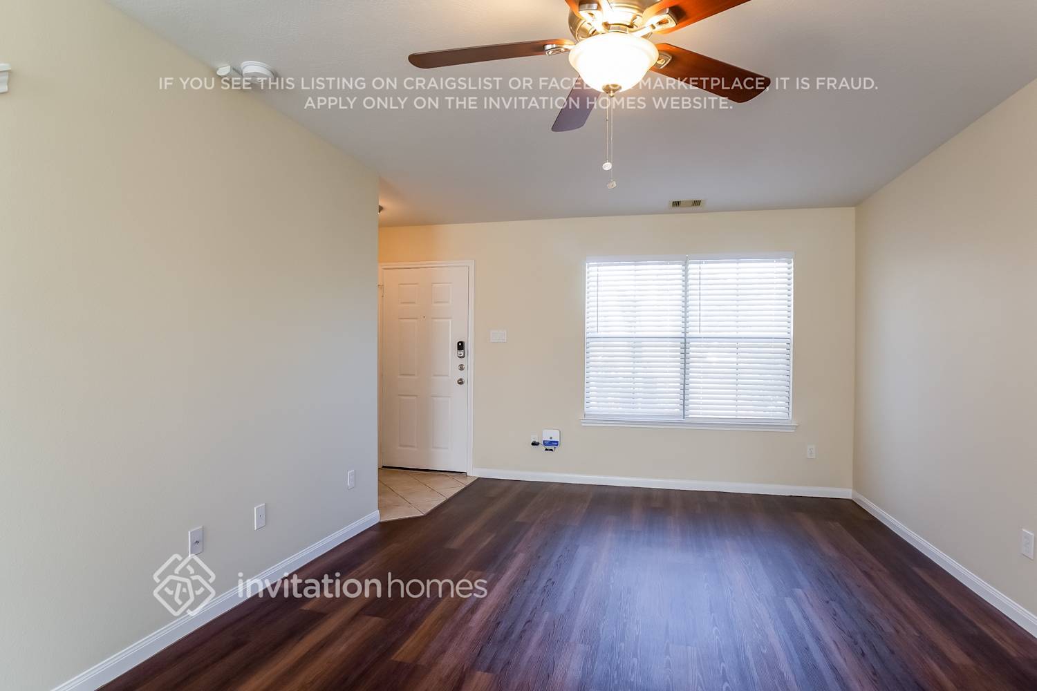 Building Photo - 13321 Enchanted Way