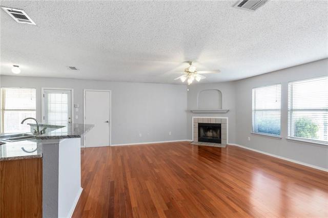 Building Photo - 921 Thistle Cir