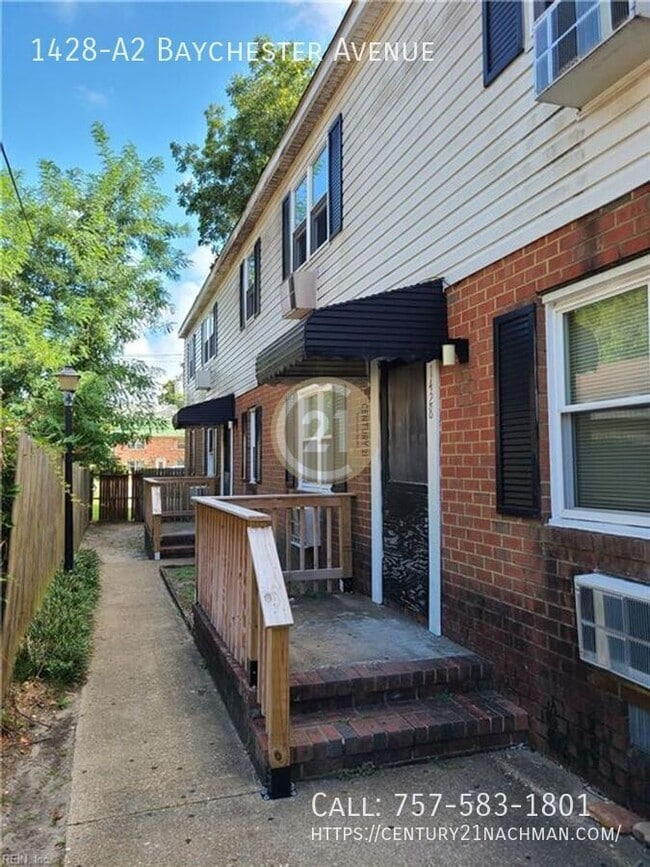 Building Photo - 1428 Baychester Ave