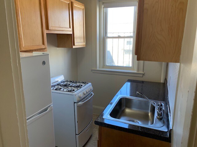 Building Photo - 1175 Boylston St