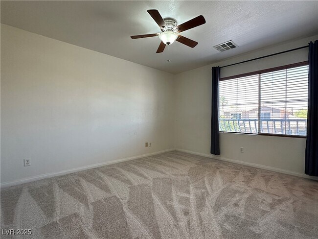 Building Photo - 2411 Brockton Way