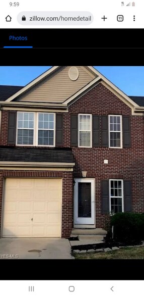 Primary Photo - 102 Yellowstone Ct