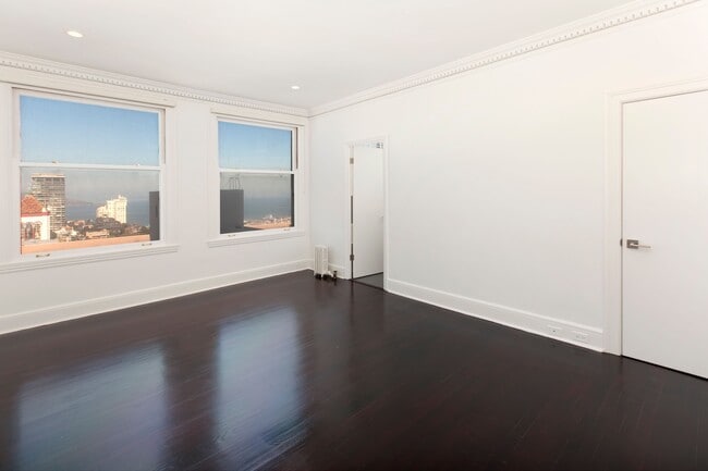 Building Photo - 1250 Jones St