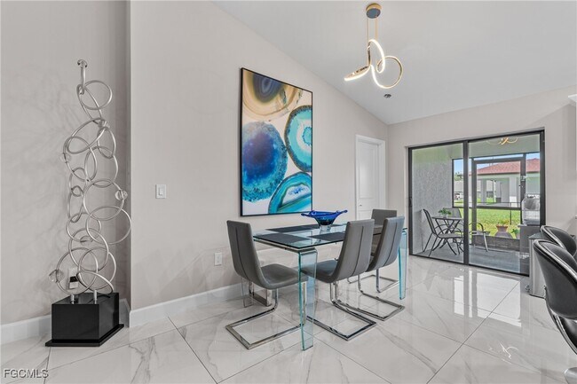 Building Photo - 4524 20th St SW