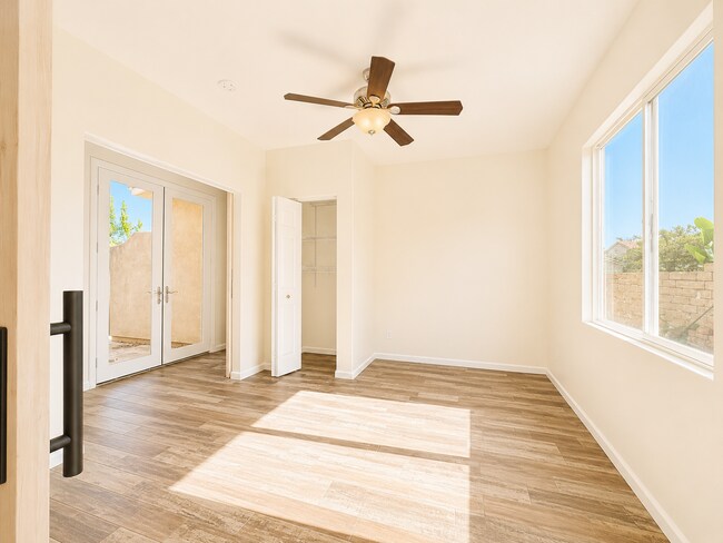 Building Photo - Spacious 5 (or 6) Bedroom House with attached ADU in Winchester for Rent