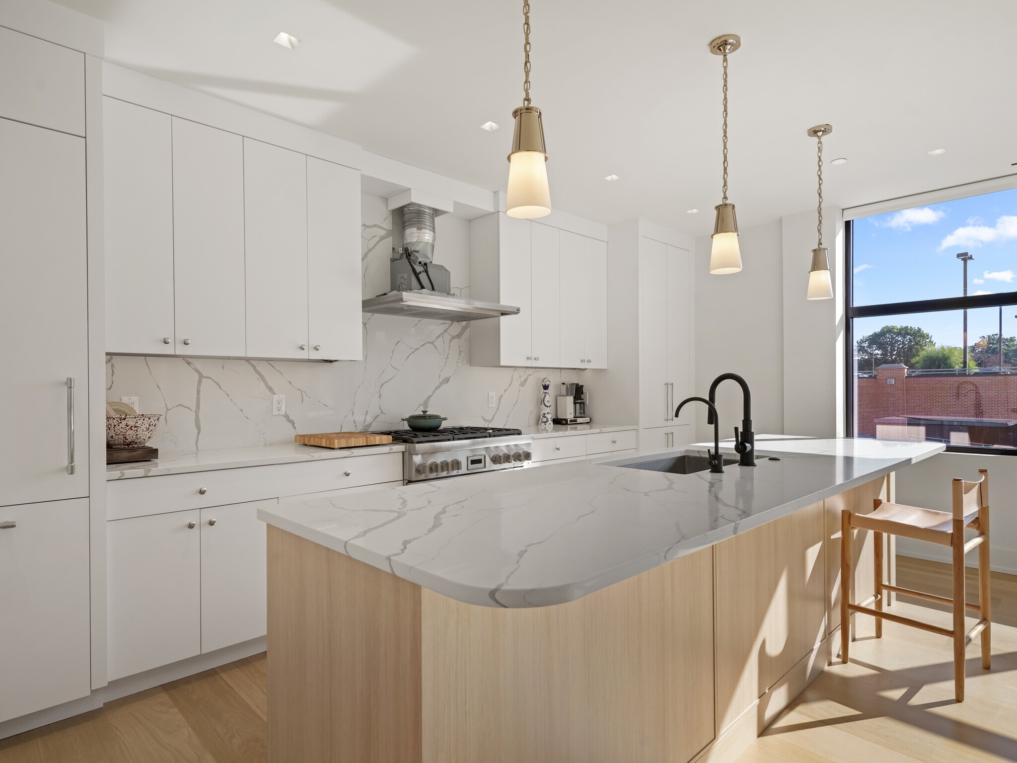 Building Photo - 116 Sherman St