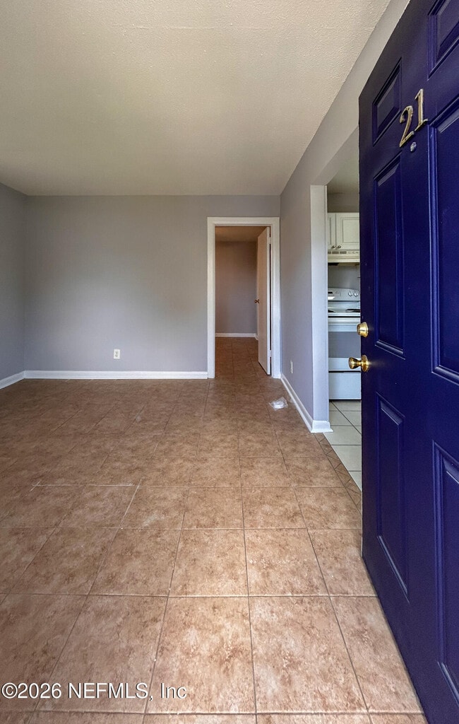 Building Photo - 1122 Woodruff Ave