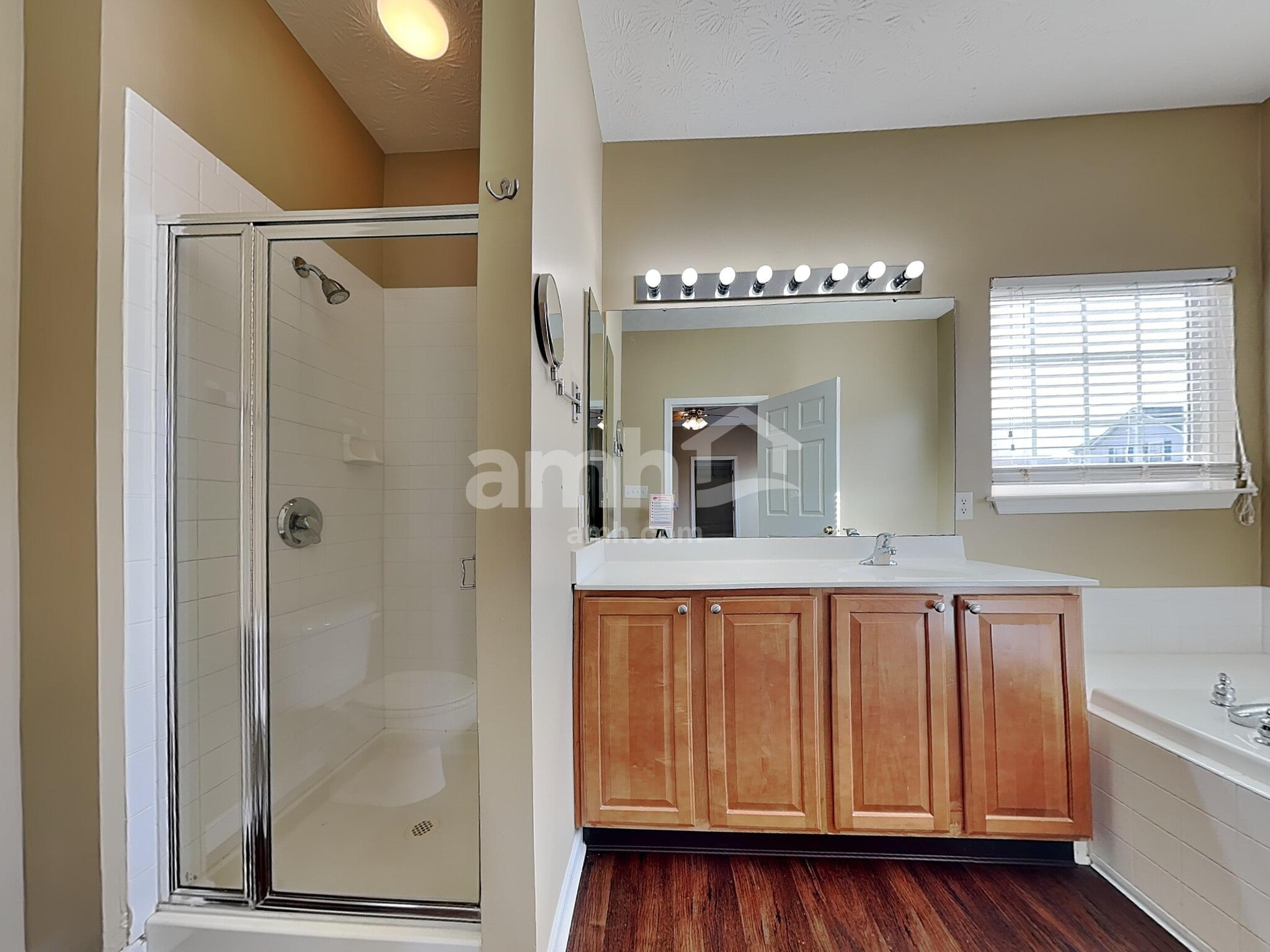 Building Photo - 2561 Rockcastle Ct