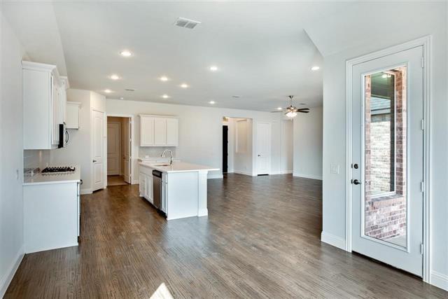 Building Photo - 4422 Juniper Ln