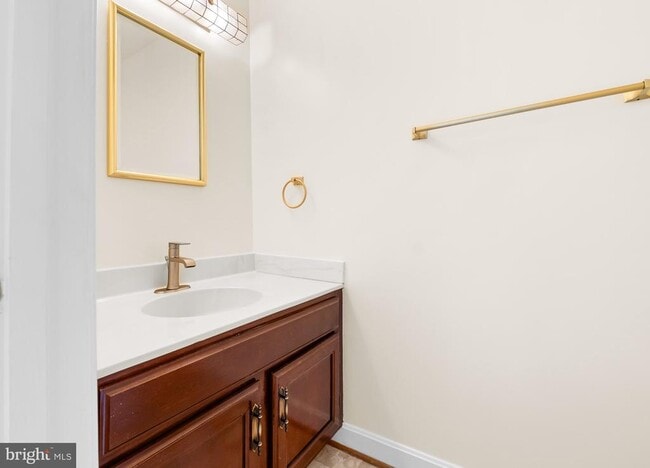 Building Photo - 1130 20th St S