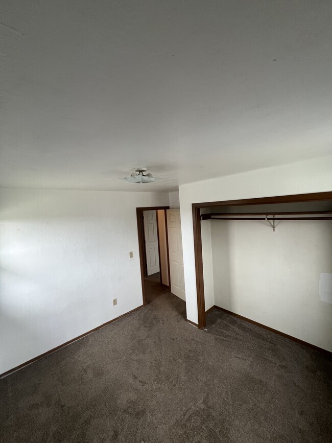 Building Photo - 1708 Patriot Way