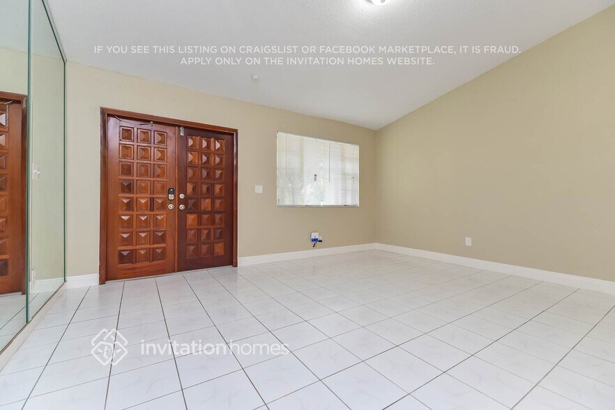 Building Photo - 12900 SW 191st Terrace