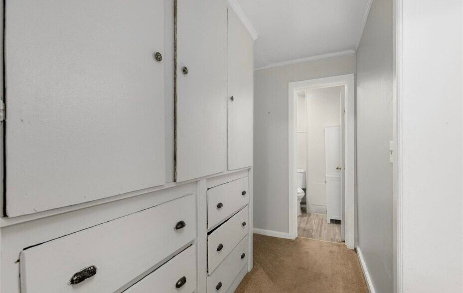 Hallway - 11019 Lozier Ave
