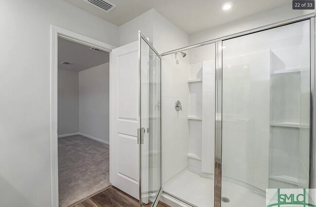 Building Photo - New Year Move-In Special: $300 Off First Month if You Move by Jan 31, 2026!