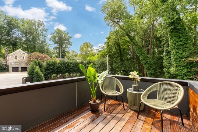 Building Photo - 6309 Bradley Blvd