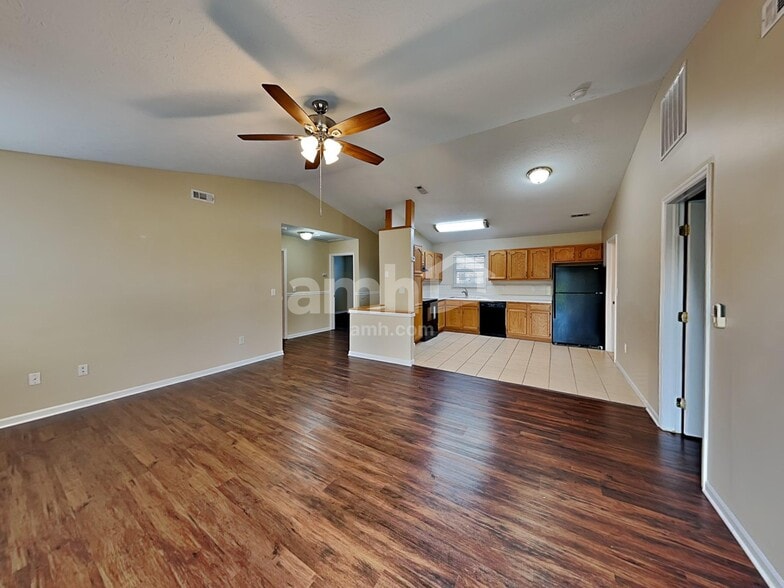 Building Photo - 1567 Wildbrook Ct