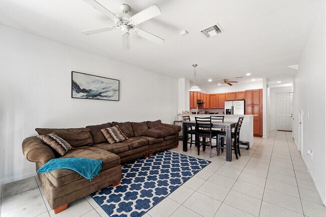 Building Photo - 6720 Cypress Walk Terrace