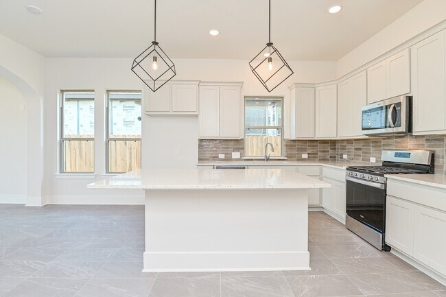 Building Photo - 7207 Winterberry Gln Ln