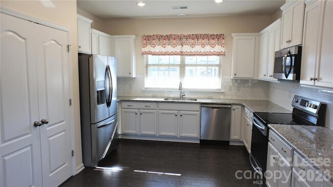 Building Photo - 1006 Hudson Mill Dr
