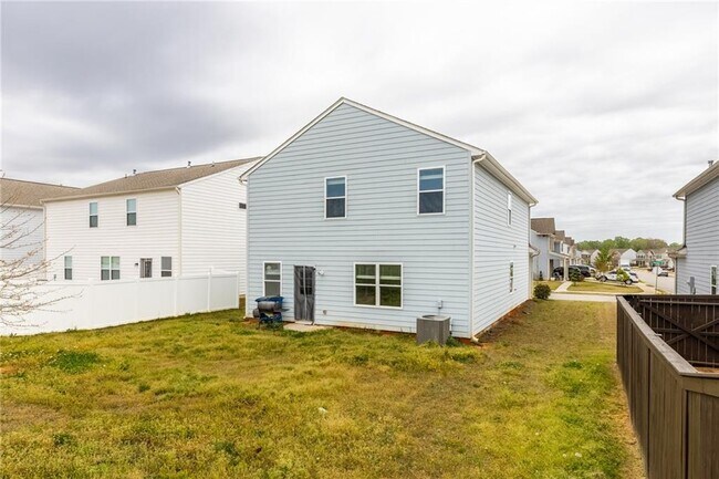 Building Photo - 360 Paulownia Cir