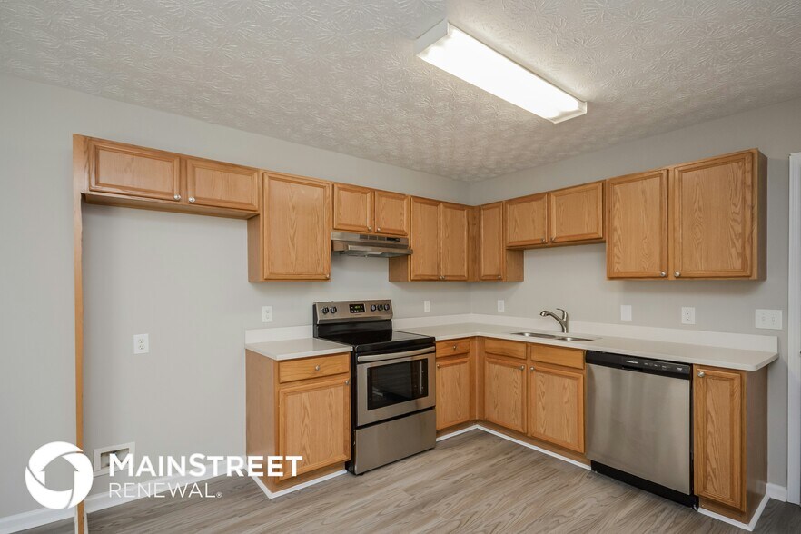 Building Photo - 55 Pebble Ridge Dr